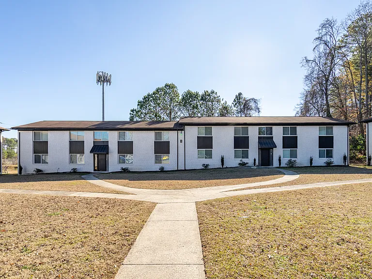 740 Mozley Dr SE #B — Photo 19