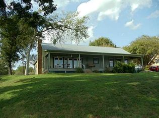 718 Riverside Dr, Bastrop, TX 78602