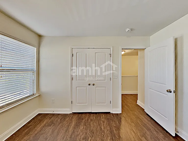 413 Juniper Bluff Ct — Photo 18