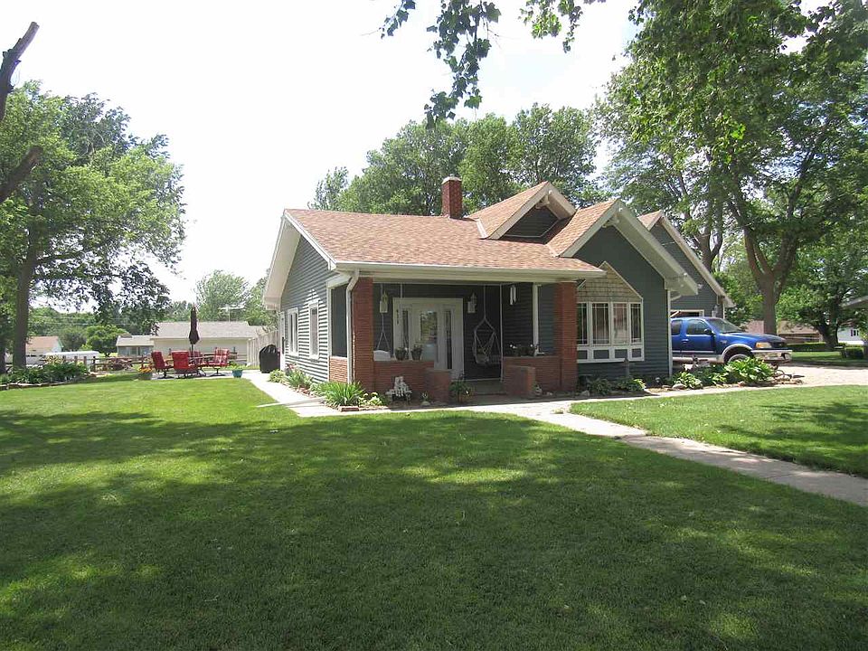 1st image of 411 N 5th Ave