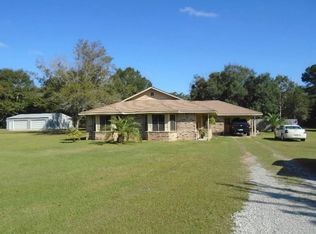 6105 McCormack Rd, Moss Point, MS 39562