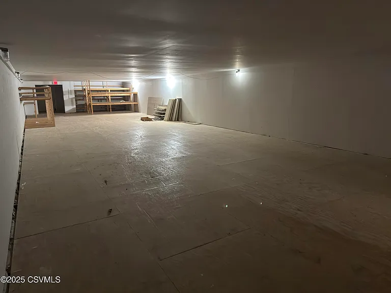 1689 Westbranch Hwy — Photo 21