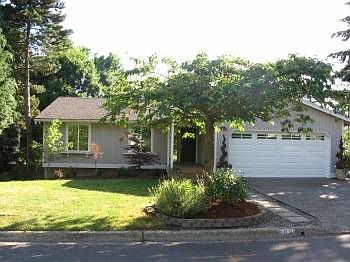 1st image of 9629 162nd Ave NE