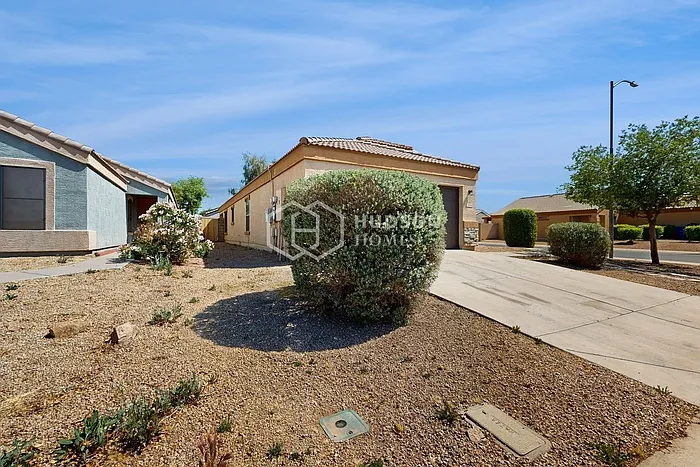 12834 W Sweetwater Ave — Photo 3