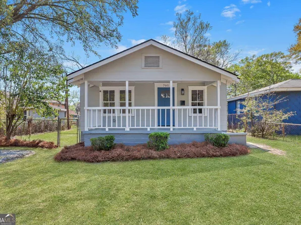 705 E 34th St, Savannah, GA 31401