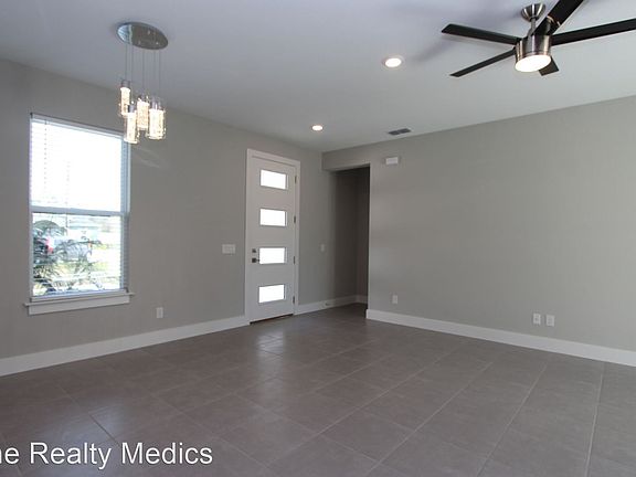 2nd image of 185 Sweet Pea Ct