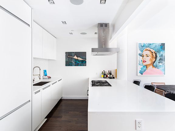 2nd image of 250 West St APT 6K