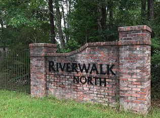 Woodland Cir, Diberville, MS 39540