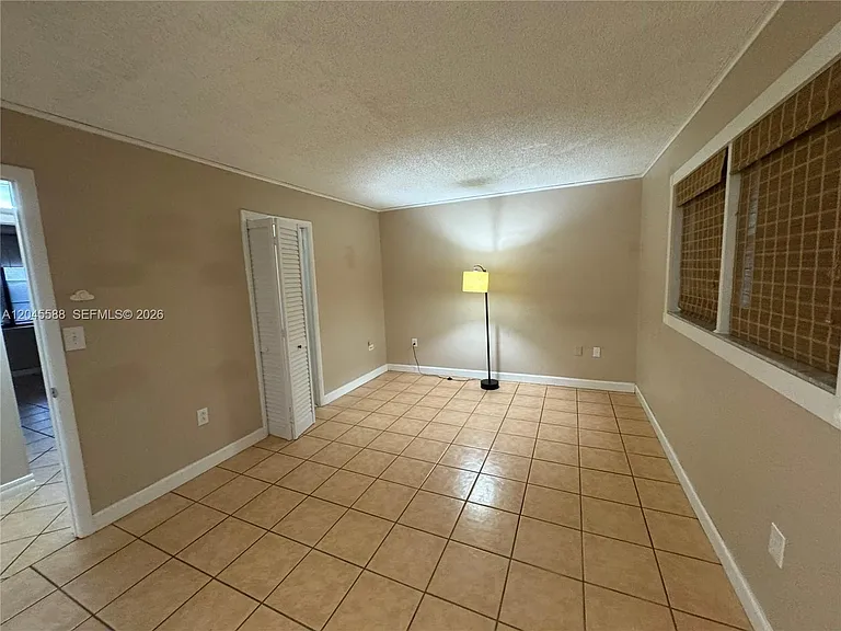 10865 SW 112th Ave #105 — Photo 11