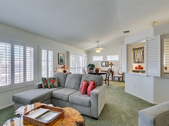 5th image of 511 Winding Oak Ct