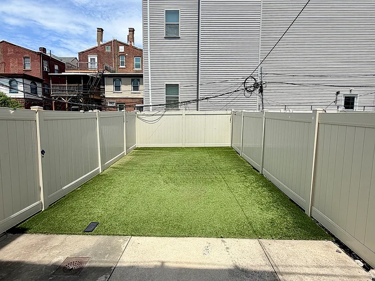 4047 Sansom St #H — Photo 27