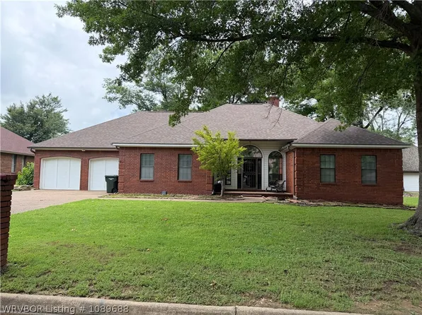 1808 S 70th St, Fort Smith, AR 72903