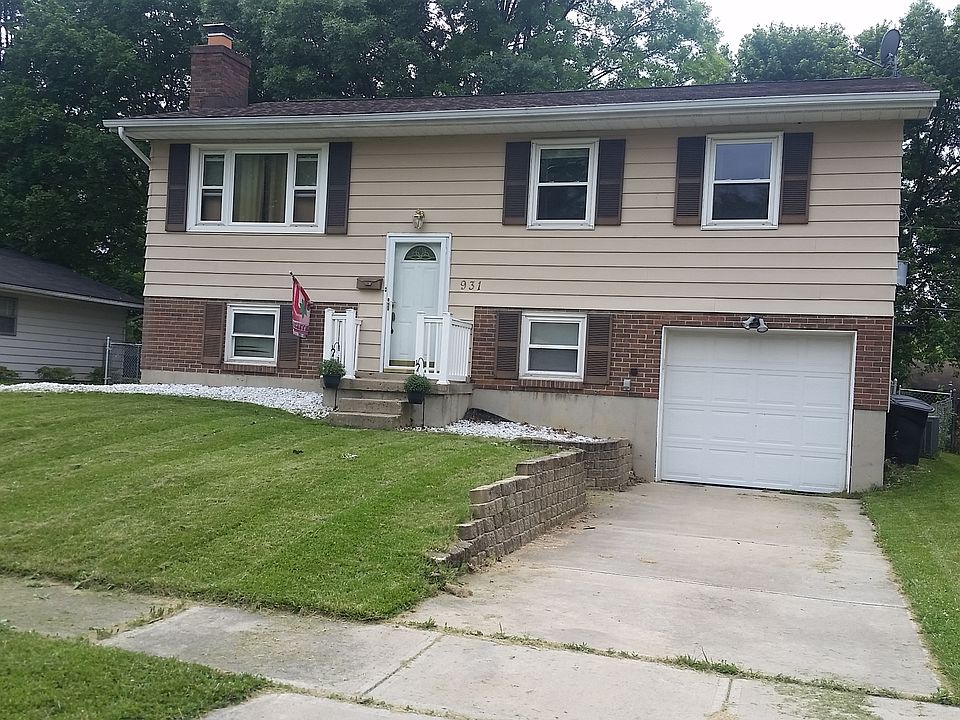 1st image of 931 Essex Dr