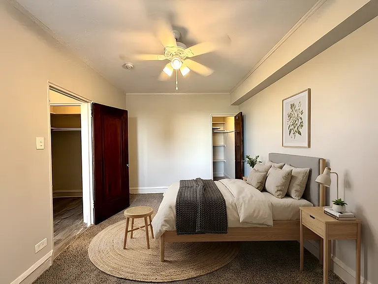 1033 W Loyola Ave #1005 — Photo 5