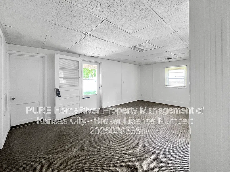 2 bed, 1.0 bath, 750 sqft, $775 — Photo 3
