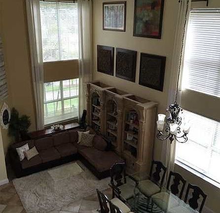 4th image of 16404 Sapphire Pl