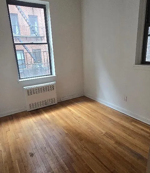 320 E 85th St #2H — Photo 3