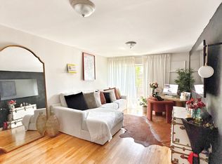 26-26 29th St #3F, Astoria, NY 11102