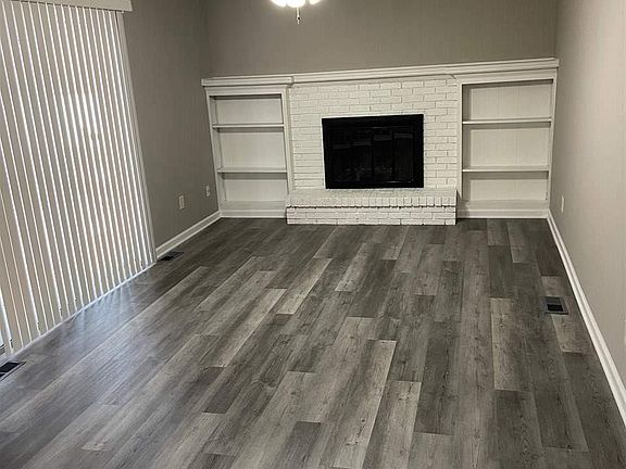 4th image of 4371 Wickfield Dr