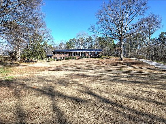 3rd image of 408 Mac Johnson Rd NW