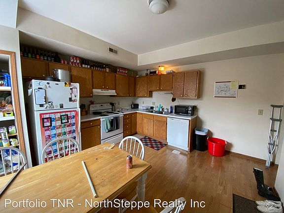 2nd image of 34 W Norwich Ave #32