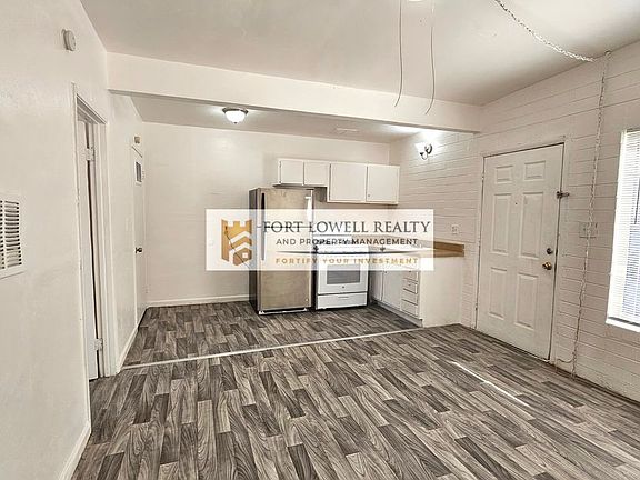 5th image of 2750 N Balboa Ave #4102