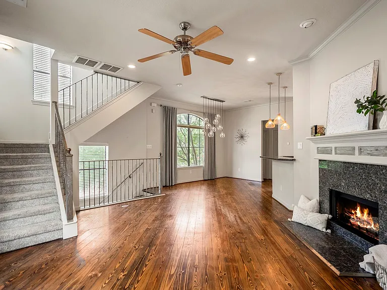 2719 La Branch St — Photo 17