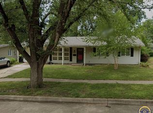 5530 SW 18th St, Topeka, KS 66604