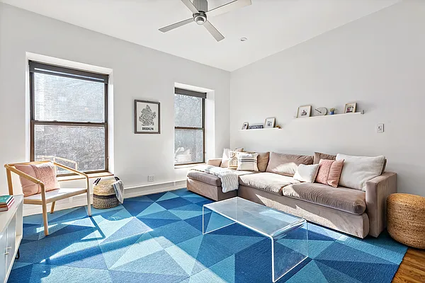 Sold by Compass | media 2