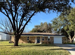 307 W Karnes Dr, Robinson, TX 76706