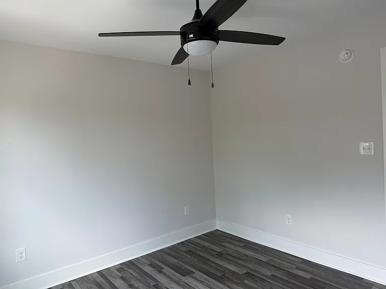 126 Allure Dr — Photo 10