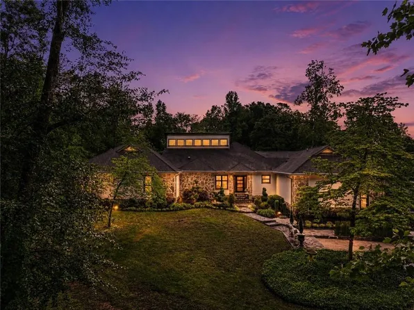 3325 Trickum Rd NE, Marietta, GA 30066