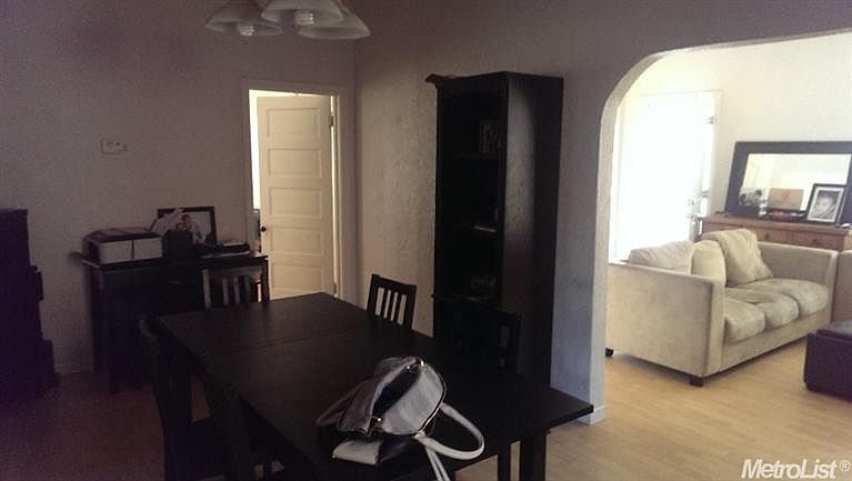 2nd image of 2618 Blaker Rd