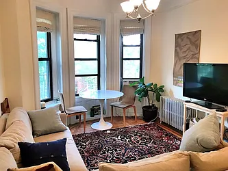 Rented by Rapid Realty Cobble Hill