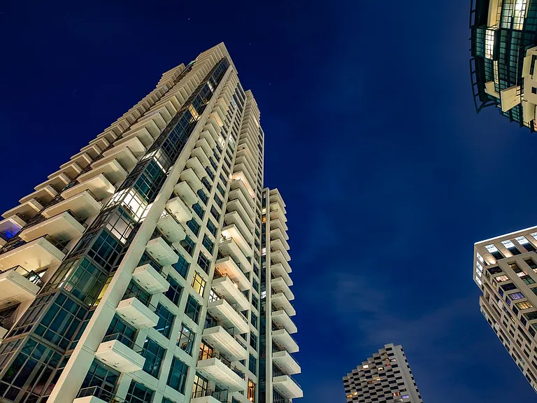 550 Front St #907 — Photo 34