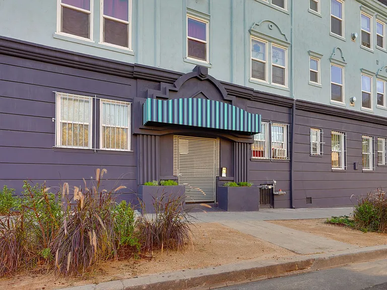 4108 Marathon St — Photo 16