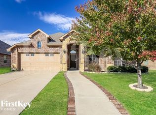 213 Ghost Rider Rd, Waxahachie, TX 75165