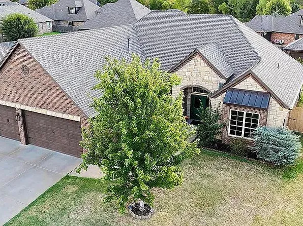12624 Lexington Dr, Oklahoma City, OK 73173