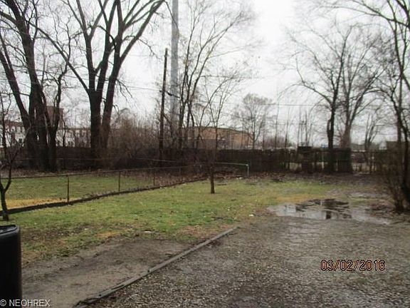 4th image of 29 Artemas Ct