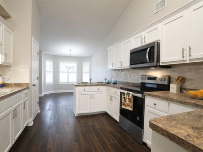 3728 Berrypatch Ln, Pace, FL, 32571