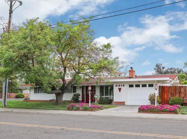 2316 W Gardena Ave, Stockton, CA 95204