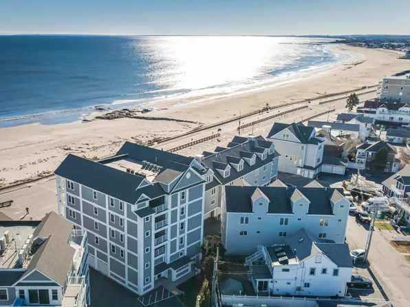 377 Ocean Boulevard #5, Hampton, NH 03842