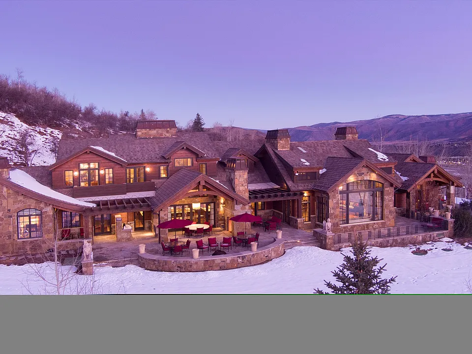 220 Buttermilk Ln