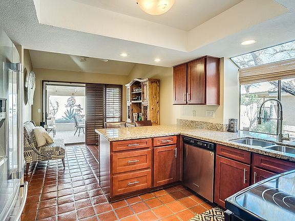 3rd image of 1658 N El Camino Dr