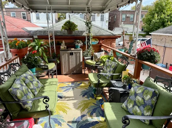 1861 East 32nd Street image 19 of 27