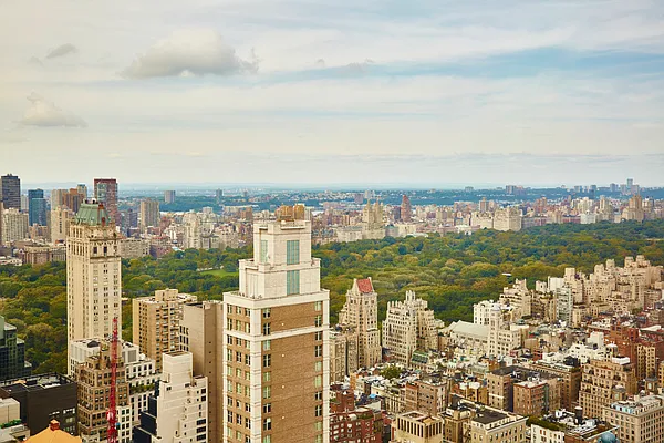 Sold by Compass | media 6