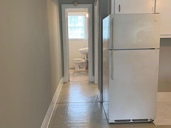2nd image of 510 Wilton St #A
