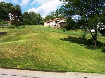 1st image of 618 Market Dr