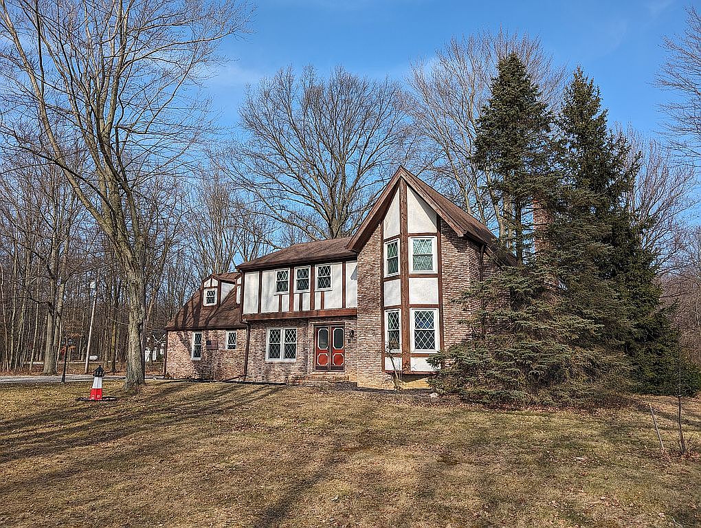 10205 Darrow Rd, Vermilion, OH 44089 Zillow