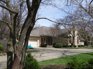 1414 Shooting Park Rd, Peru, IL 61354